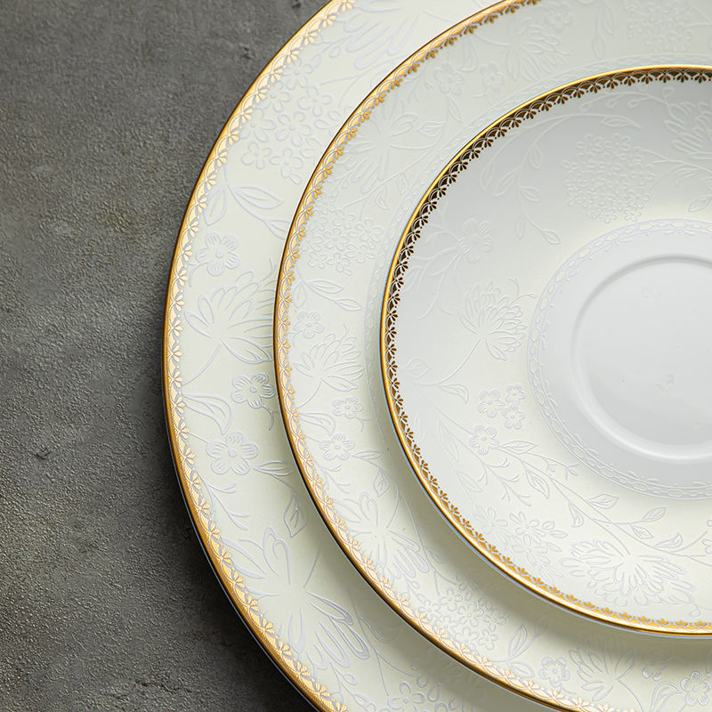 Creative Gold-plated Floral Bo - Gold Plated Cutlery review and price